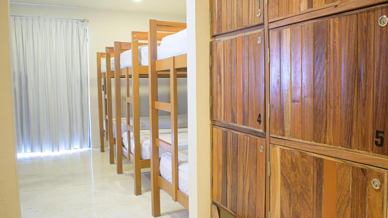 Moonshine Tulum Hotel & Hostel Екстериор снимка