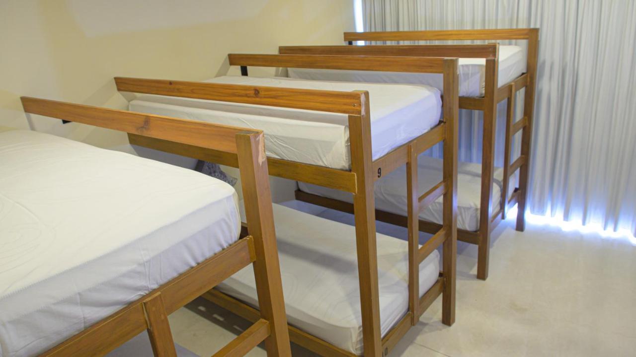 Moonshine Tulum Hotel & Hostel Екстериор снимка