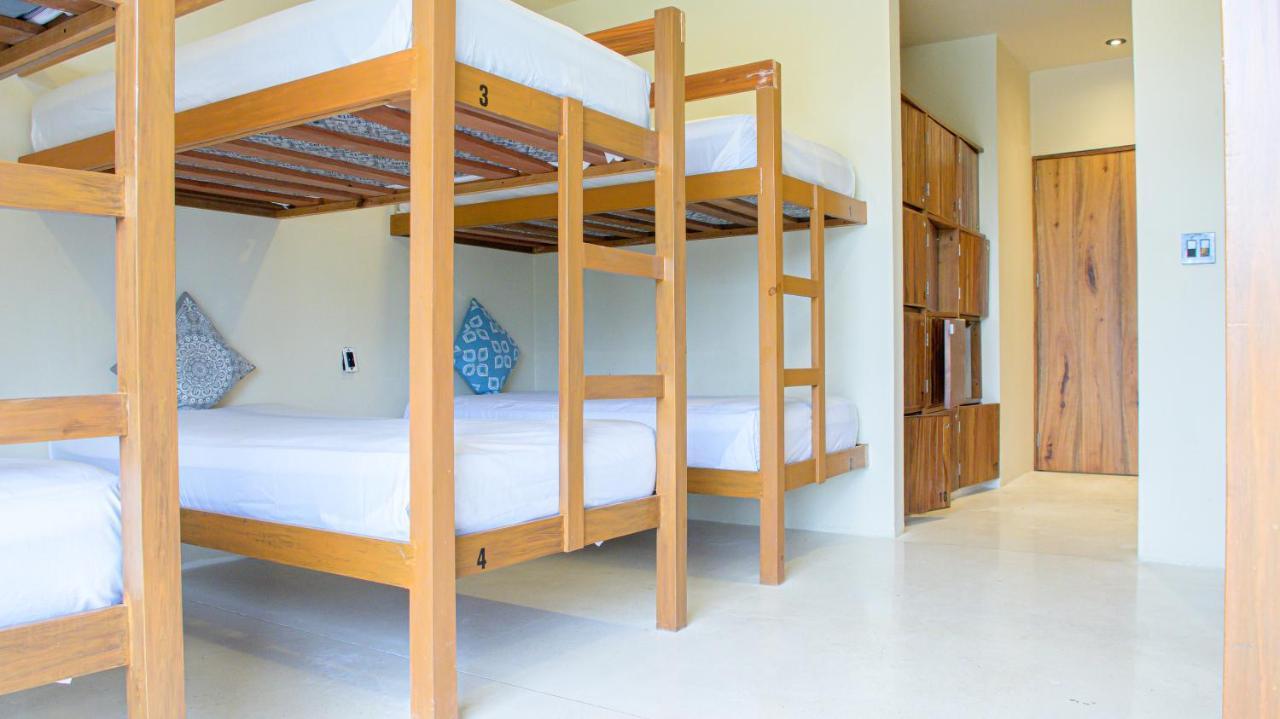 Moonshine Tulum Hotel & Hostel Екстериор снимка